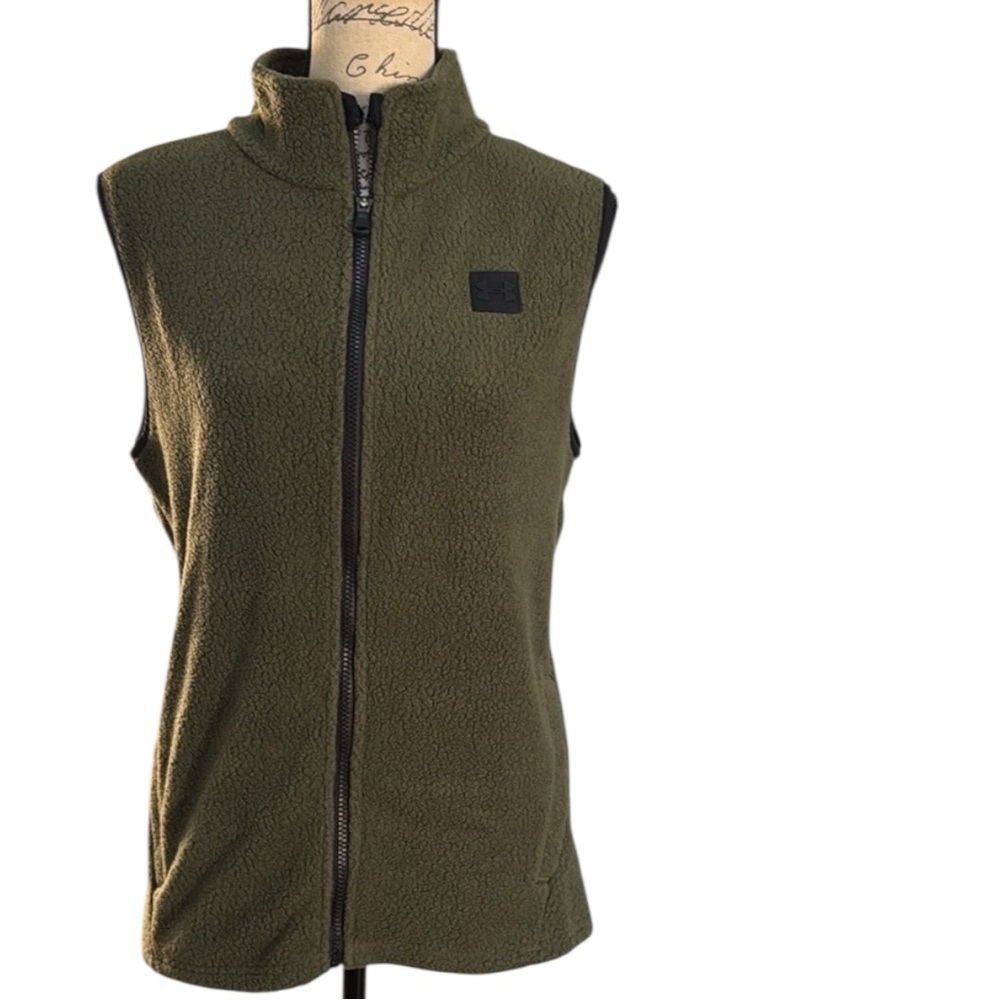 NWOT Under Armour Sherpa Vest Men’s Size L in Olive Green